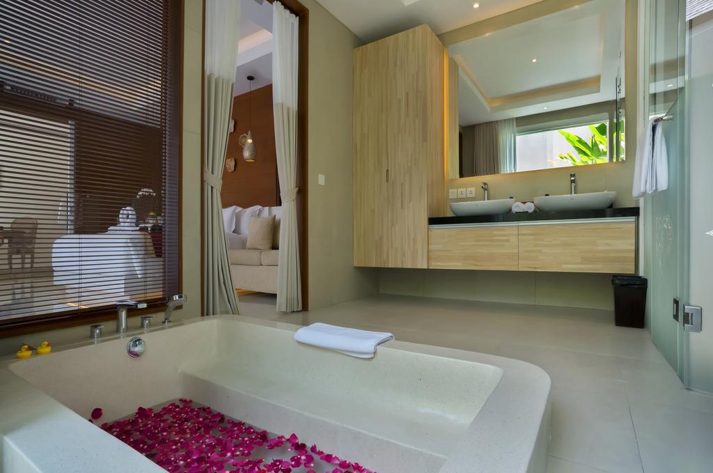 Sithala Villa Seminyak Buitenkant foto